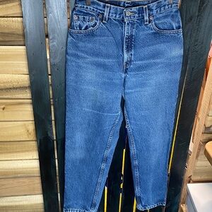 Vintage Y2K Levi’s 550 Relaxed fit tapered leg Jeans 4 Short high waist made USA